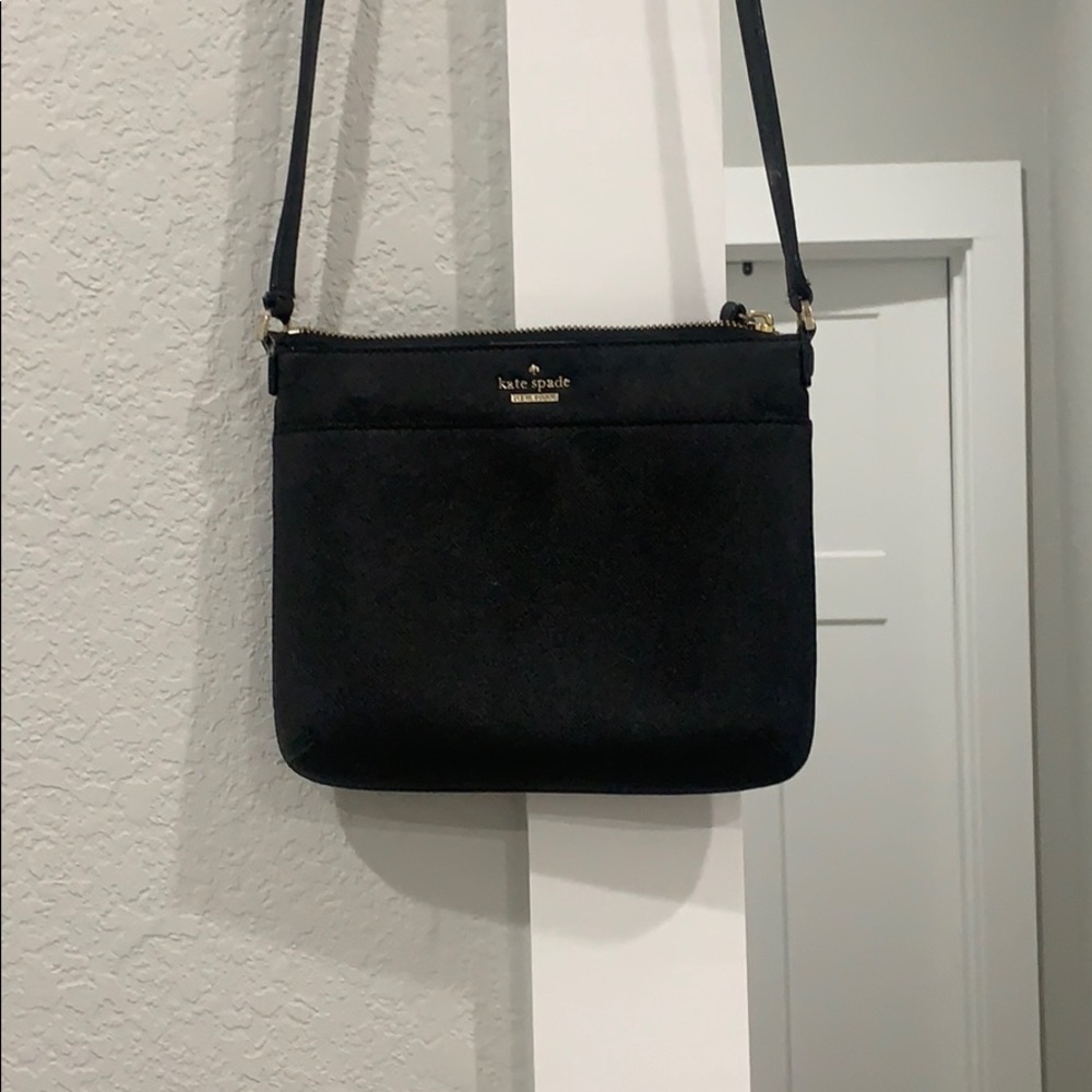 Black Kate Spade crossbody
